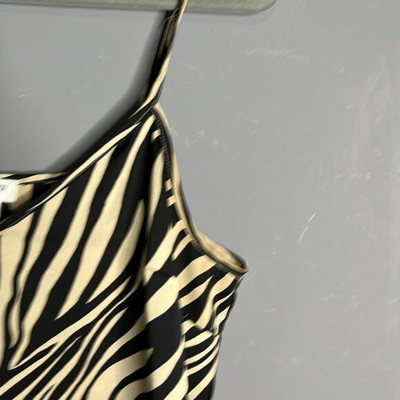 J. Crew Tan and Black Leopard Print Camisole With Adjustable Straps Size 8 - Picture 4 of 9